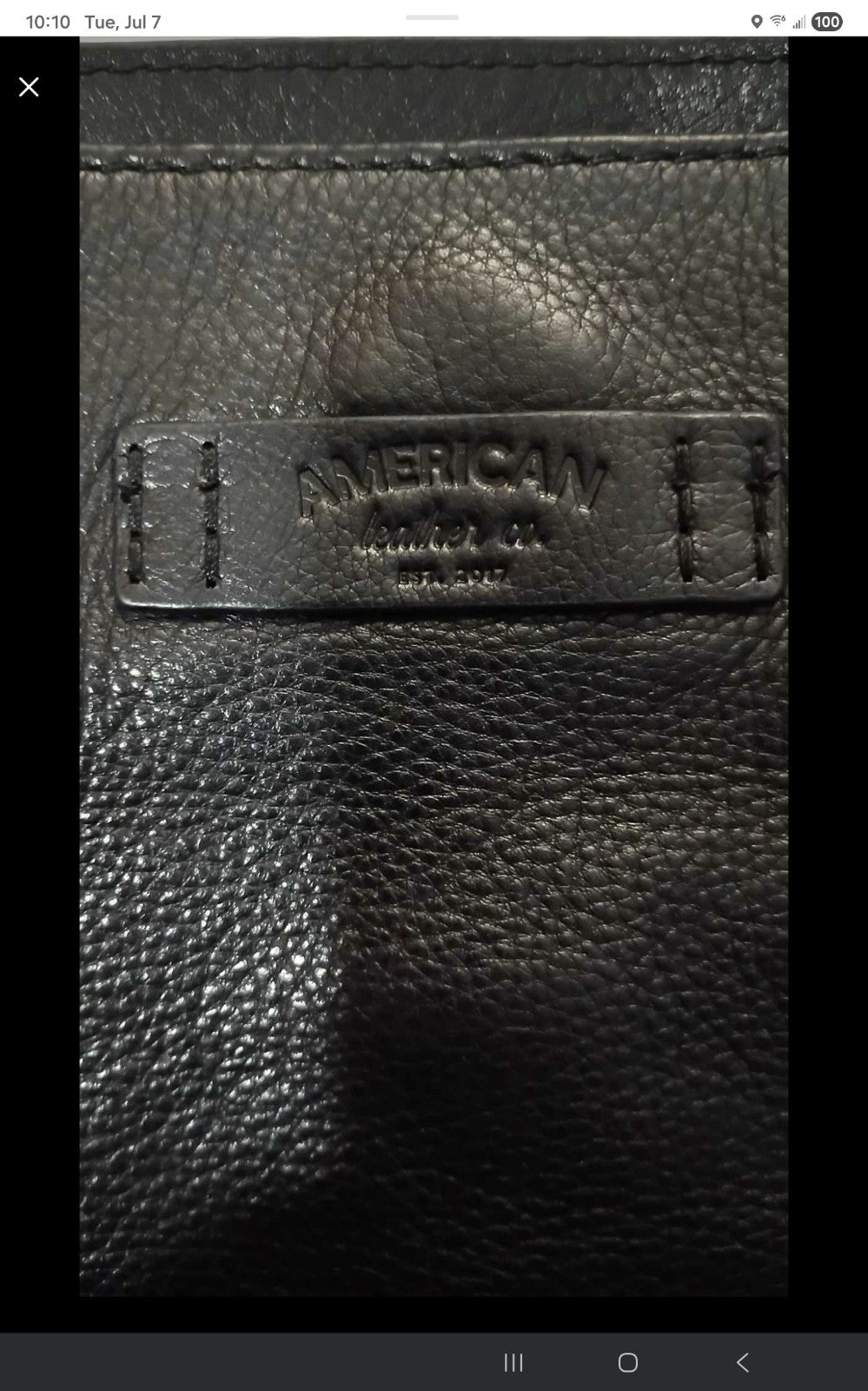Magnetic snap at main entry, slip pocket with magnetic snap, chain strap, antiqu