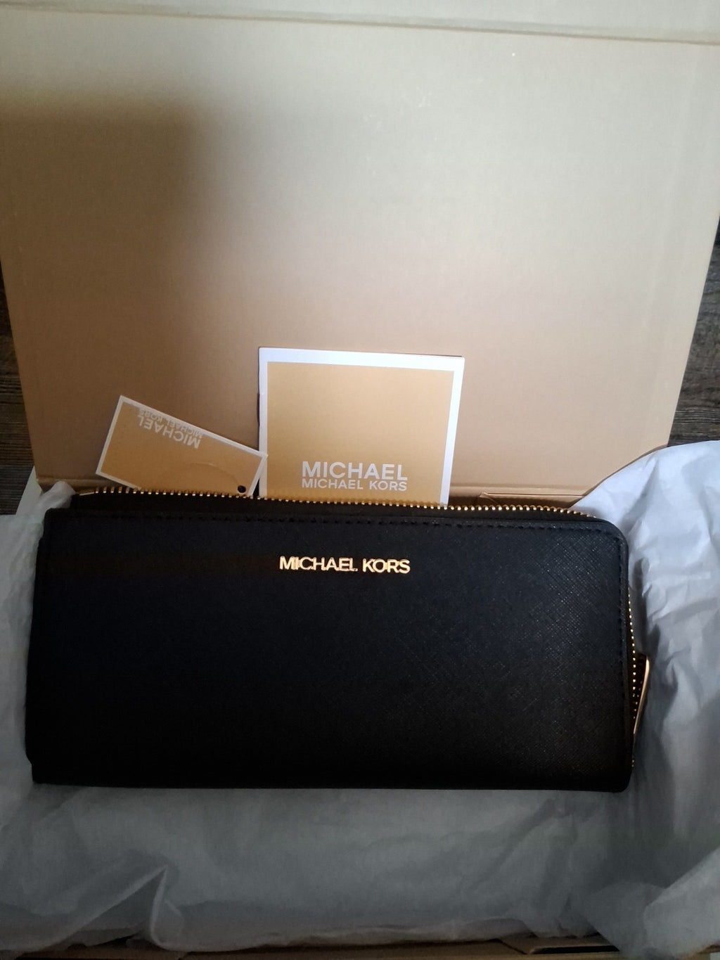 Michael Kors Jet Set Travel Saffiano Leather Three Quarter Zip Wallet Black NWT