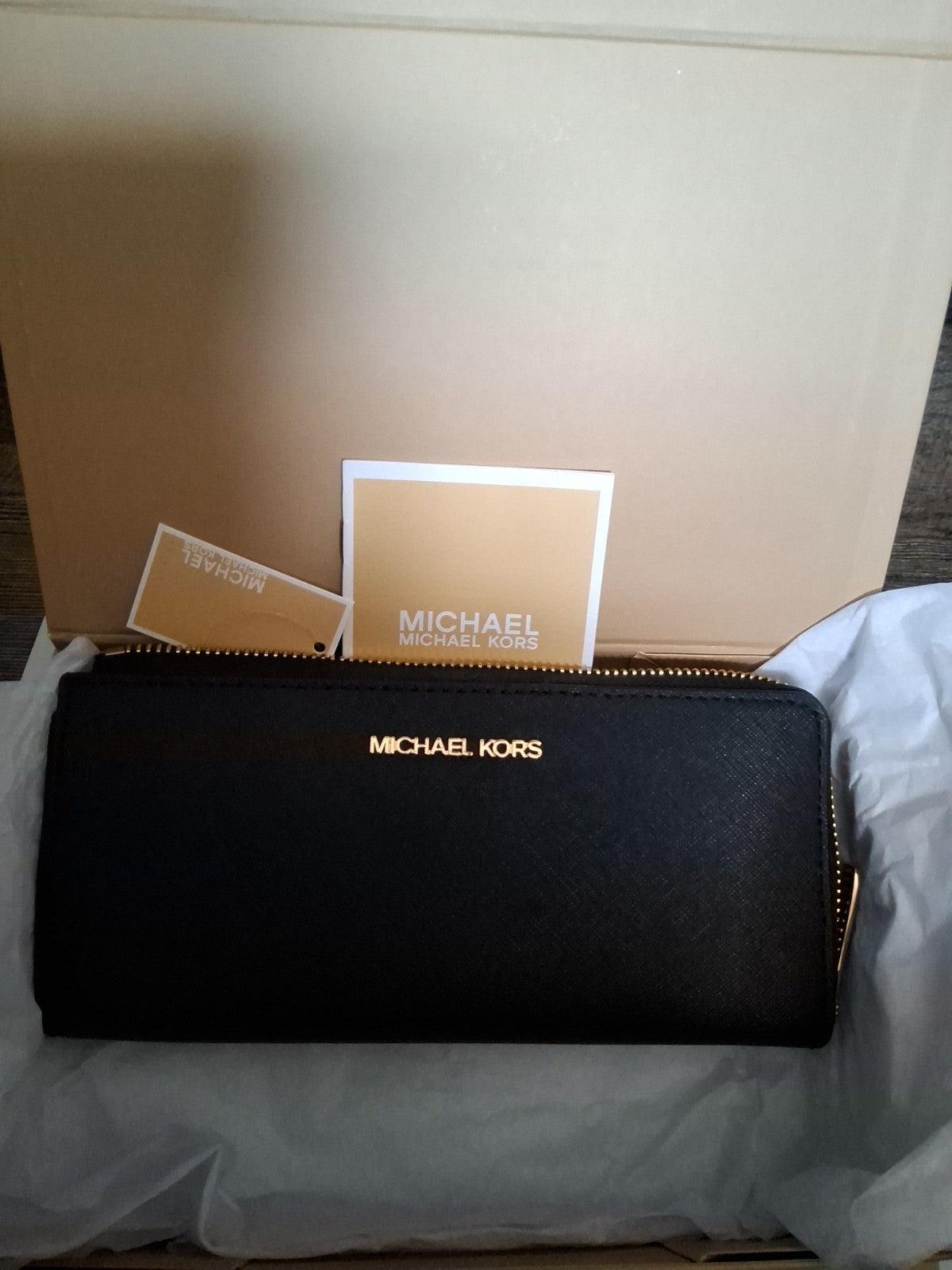 Michael Kors Jet Set Travel Saffiano Leather Three Quarter Zip Wallet Black NWT