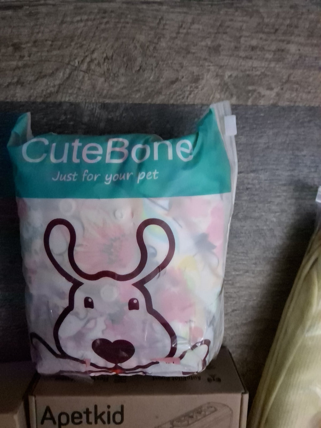 Bundle of 6 Assorted Dogs Items Please Read Descriptions 