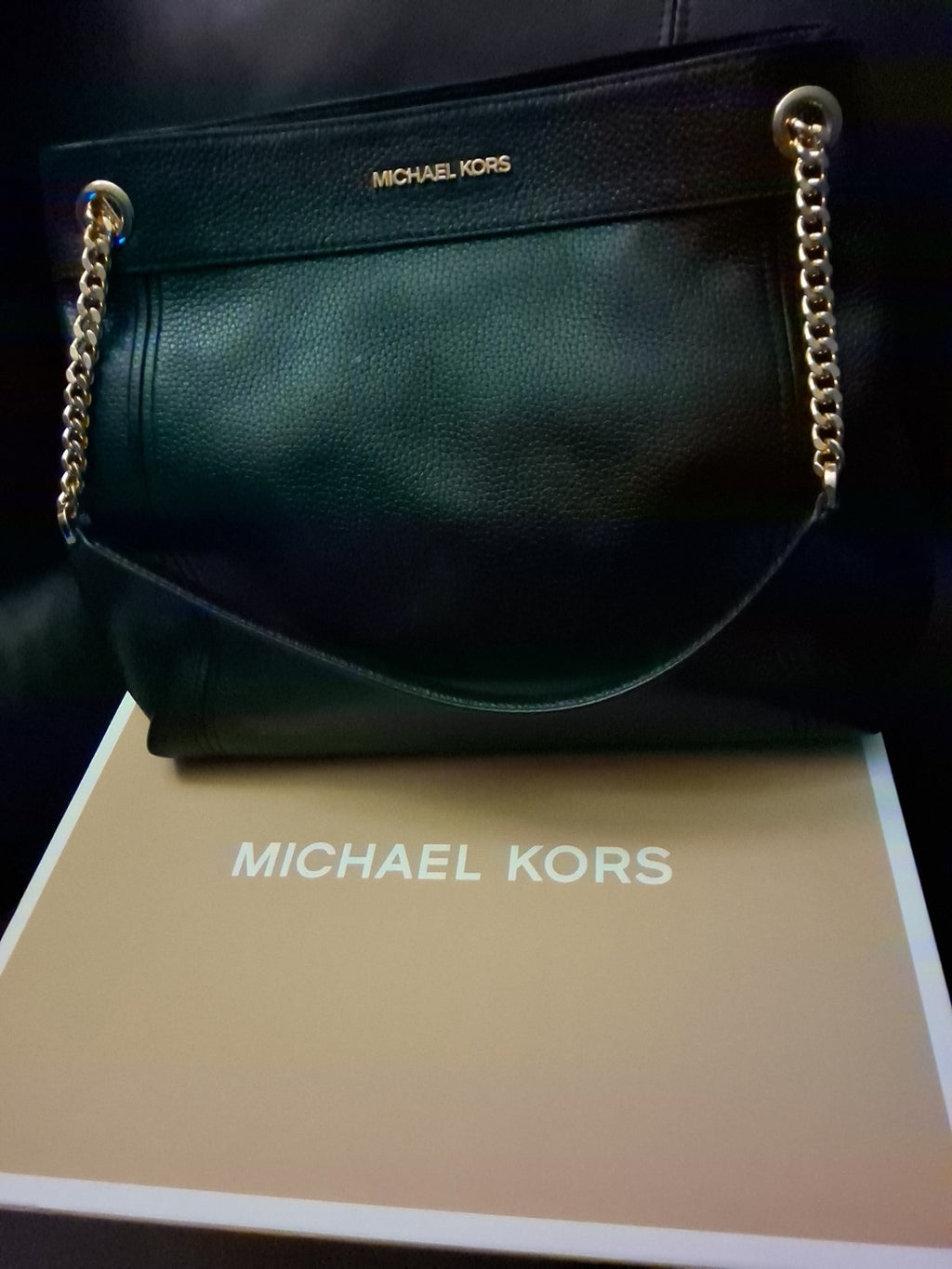 New, Authentic Michael Kors Jet Set Large BLACK Leather Chain Tote Bag #495