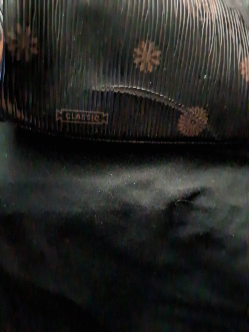 This Is A Vintage VR Classic Monogram crossbody bag 