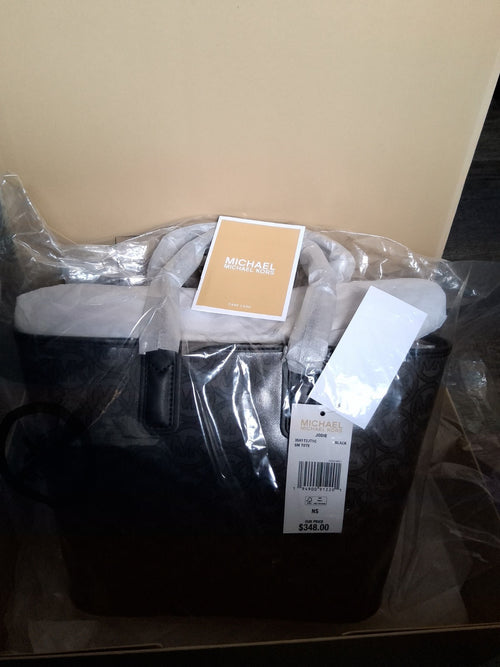 Michael Kors Brand New with Tag Sealed/Wrapped In Plastic Bag. 100% Authentic.